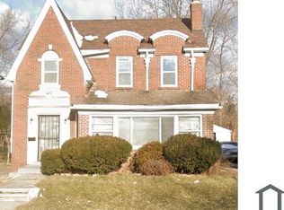 13321 Wilshire Dr, Detroit, MI 48213