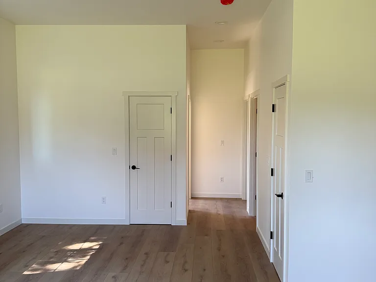 61825 Dobbin Rd — Photo 4