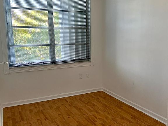 4th image of 1080 94th St APT 409