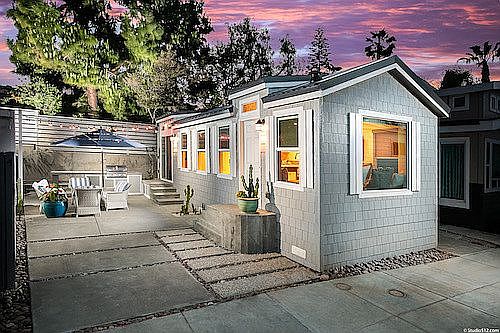 1bd, 1bth, 430sf ADU