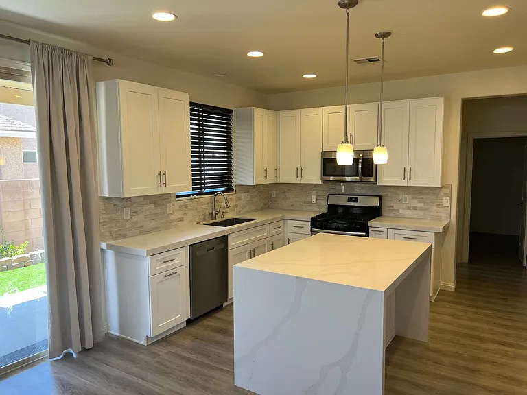 9581 Aberdeen Ridge Ct — Photo 3