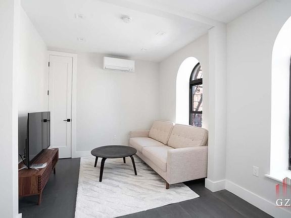 4th image of 2033 1st Ave #5C
