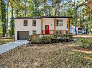 2045 Leatherleaf Ct SW, Marietta, GA 30008