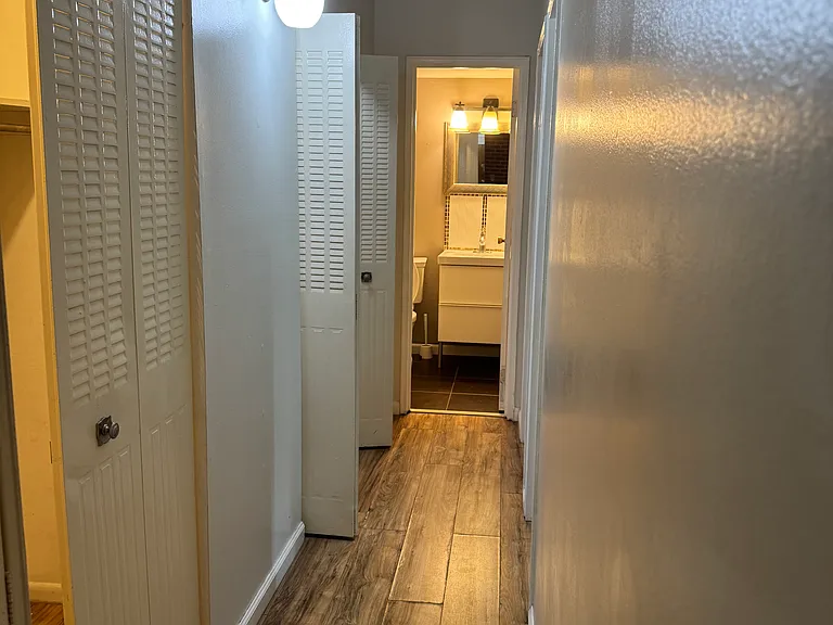110 Byberry Rd #O7 — Photo 12