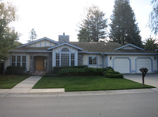 1274 Green Oak Ln, Los Altos, CA 94024