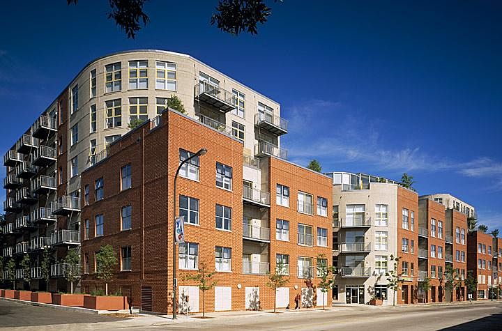 1st image of 1222 Chicago Ave APT 501