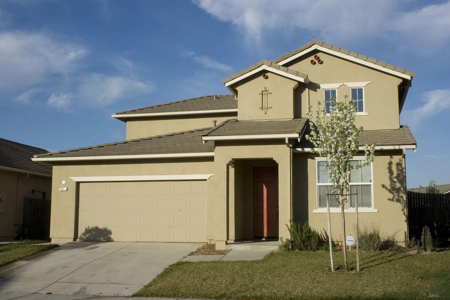 7805 Golden Ring Way photo 1