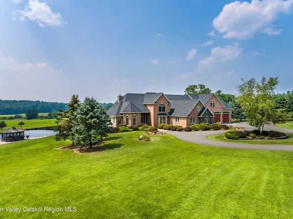 520 Ridge Road, Stuyvesant, NY 12156