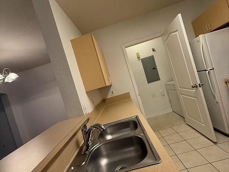 106 SW Peacock Blvd #4-205 — Photo 5