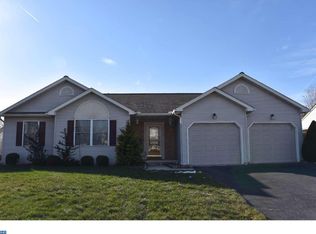 332 Cactus Rd, Blandon, PA 19510