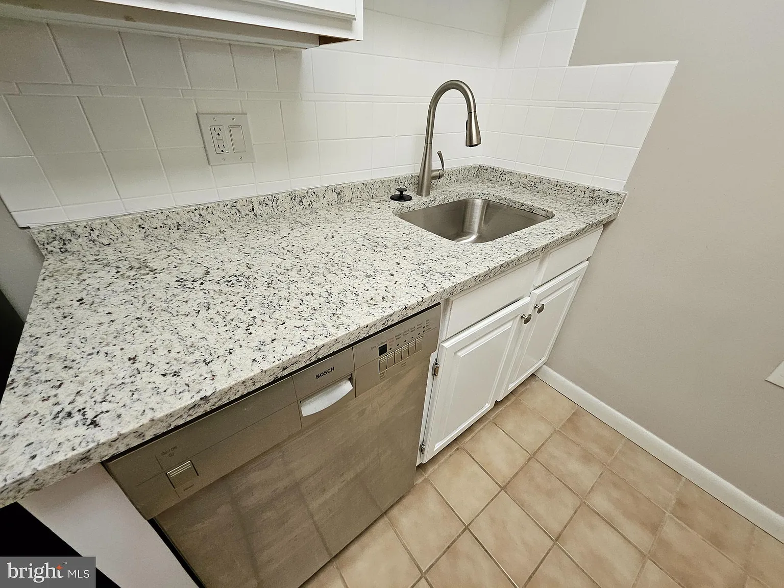 1 bed, $1,950 — Photo 3