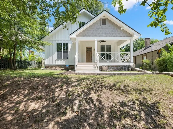 861 Dill Ave SW, Atlanta, GA 30310