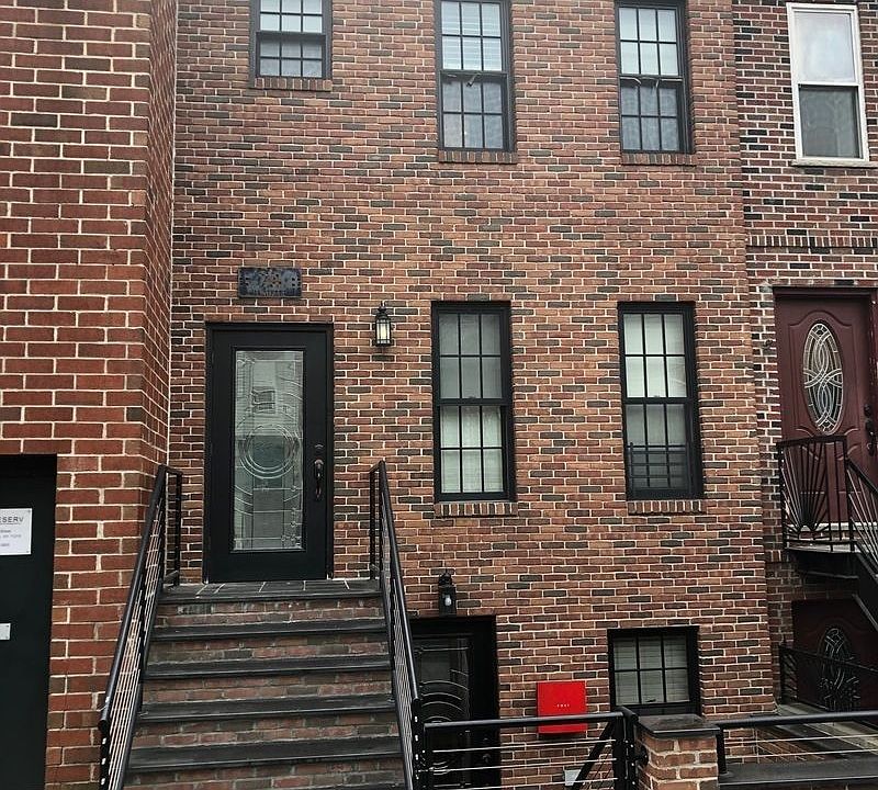 1st image of 94 14th St APT 1
