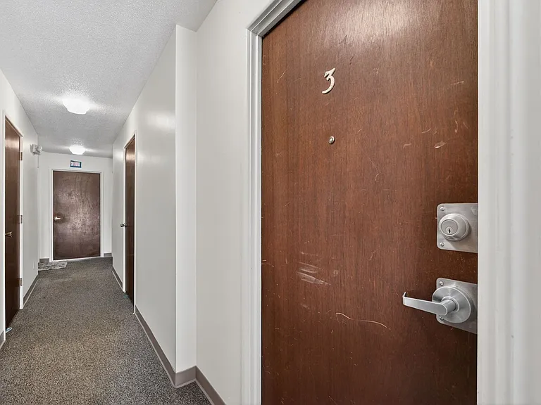 5616 Hickman Rd #3 — Photo 14