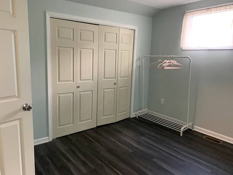 404 Greenwood Pl #1 — Photo 14