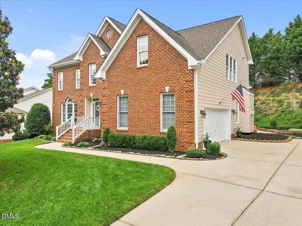 744 Highwater Pl, Fuquay Varina, NC 27526