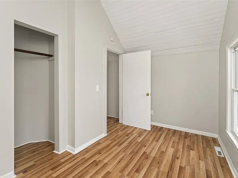 127 Conkey Ave — Photo 24