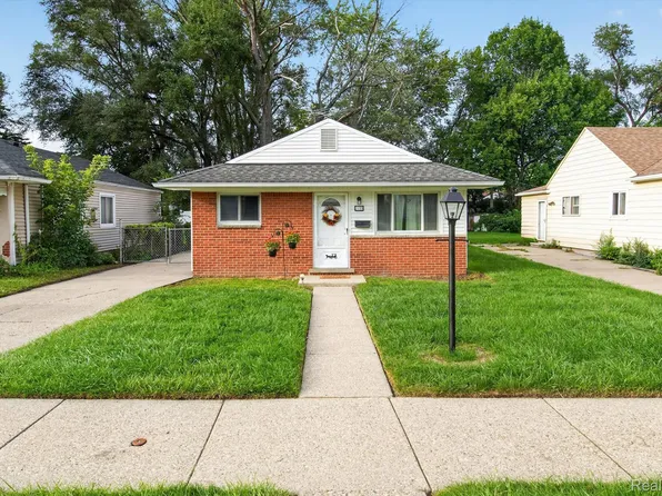 2199 Pearl Ave, Warren, MI 48091