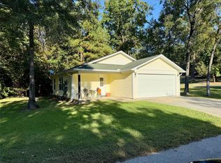 200 Dewberry Dr, Livingston, TX 77351