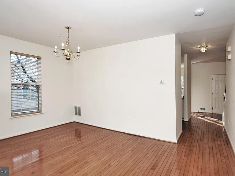 603 Gaither Rd — Photo 8