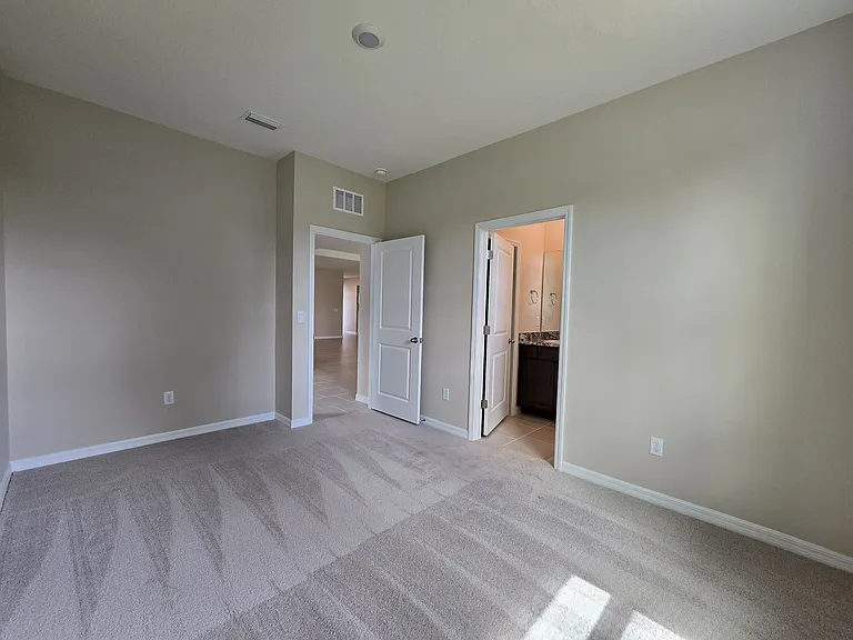 33965 Field Maple Loop — Photo 33