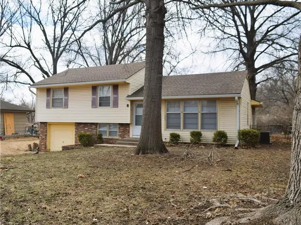 10104 Belmont Ave, Kansas City, MO 64134