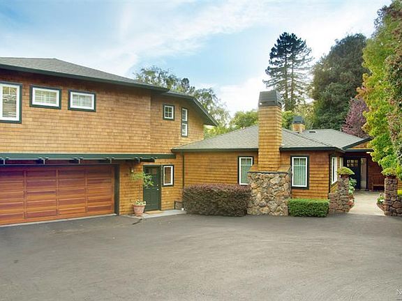 2nd image of 25 Bay Vista Dr