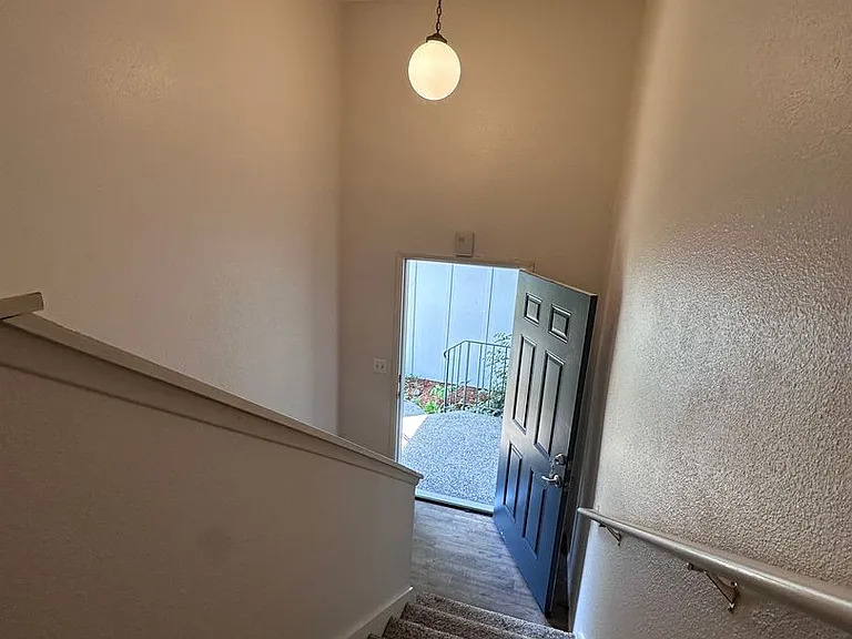 928 Blue Heron Ave NE — Photo 23