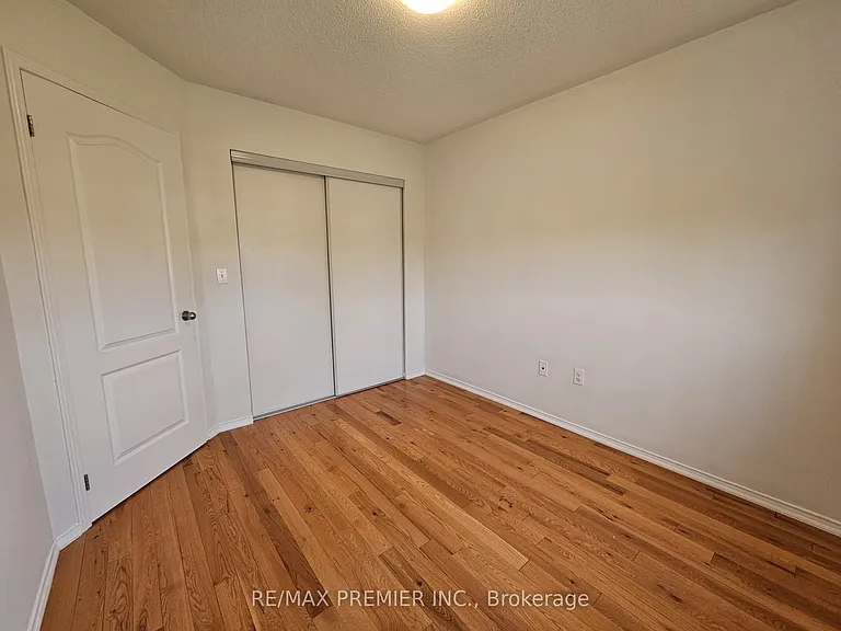 745 Farmstead Dr #12 — Photo 14