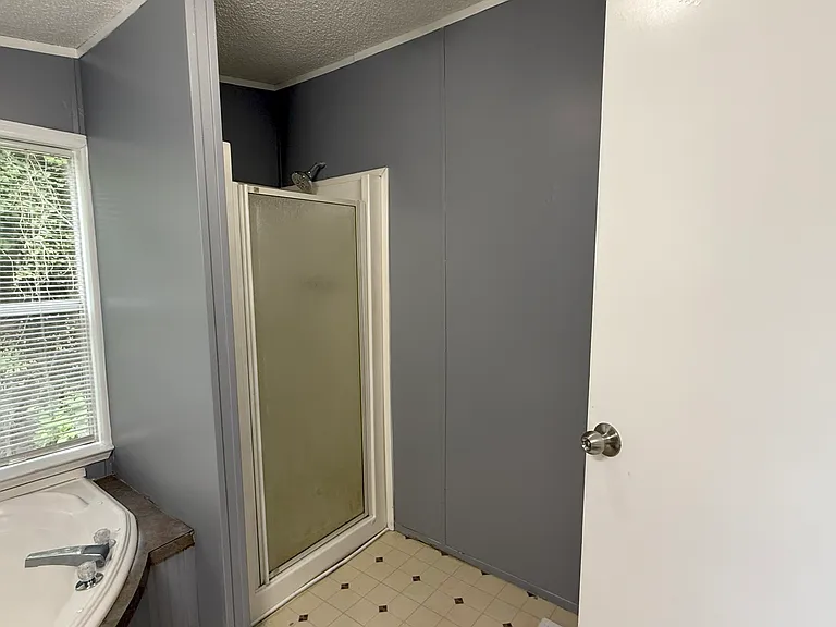 Master Bath Room