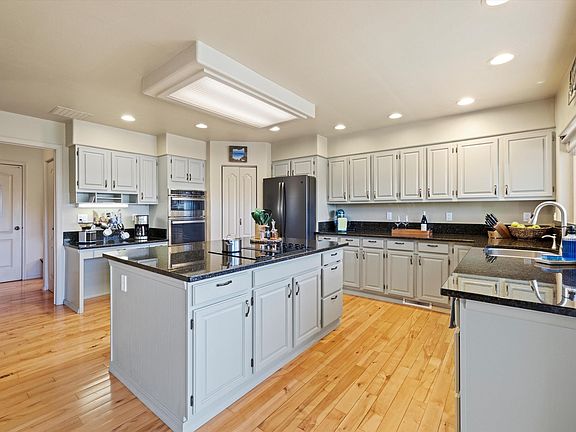 2nd image of 4318 Desert Plateau Dr