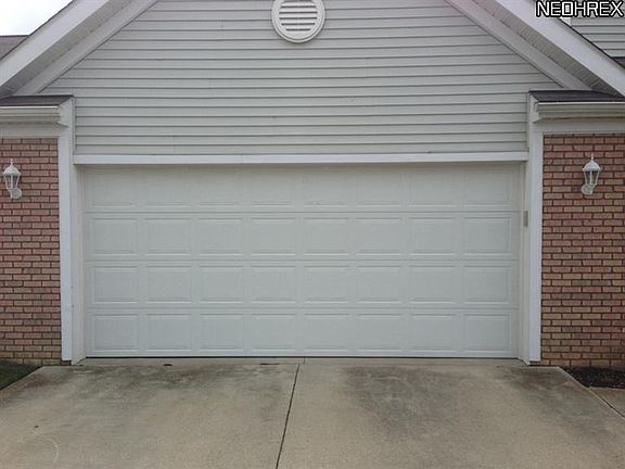 3rd image of 8579 Mandell Dr