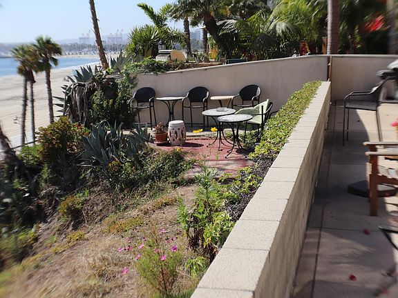 3rd image of 1616 E Ocean Blvd #114