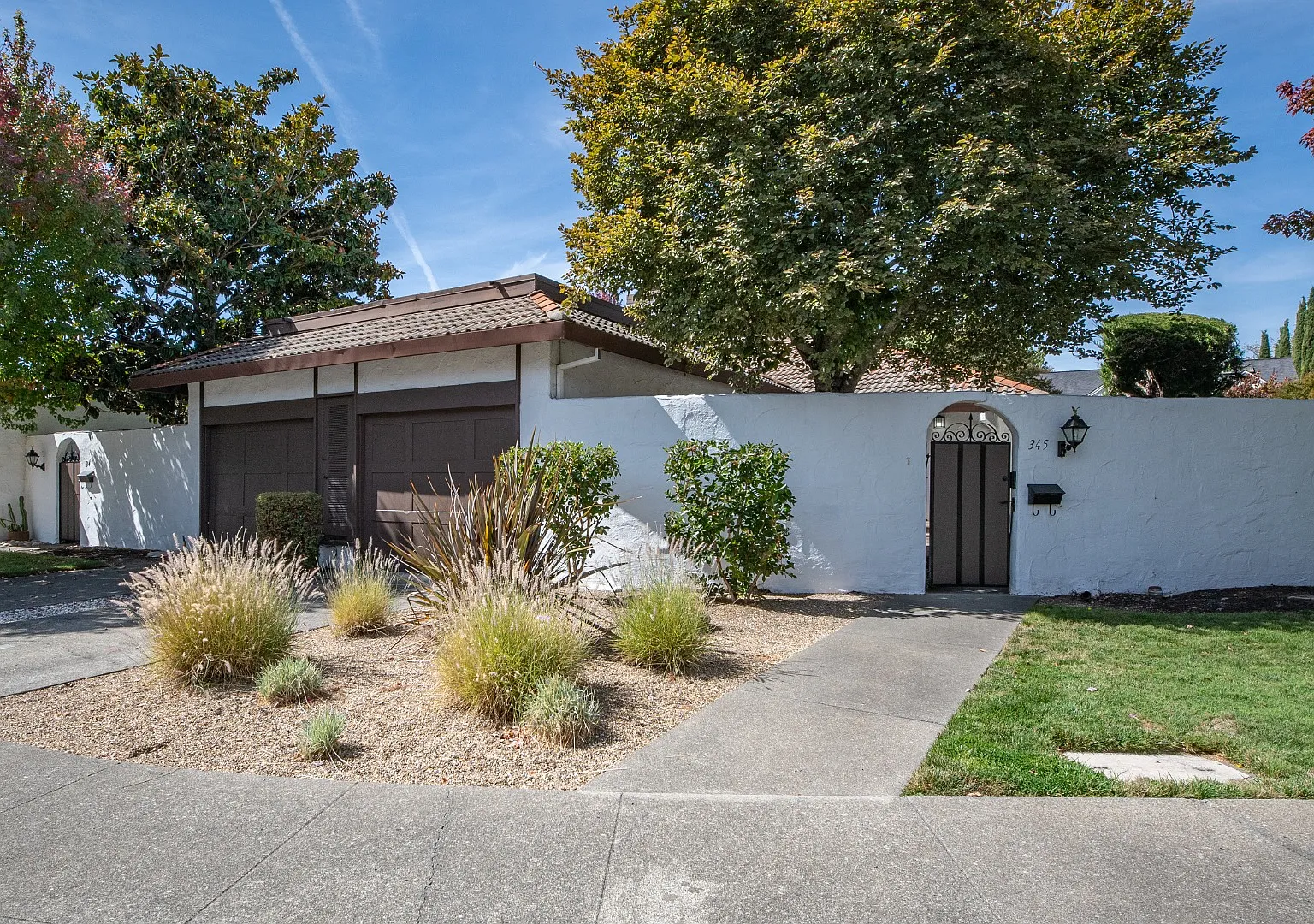 345 Las Casitas Ct - 345 Las Casitas Ct, Sonoma, CA 95476 — Photo 4