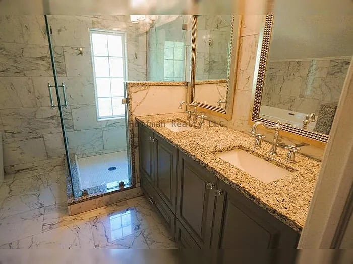 4108 W Azeele St — Photo 14