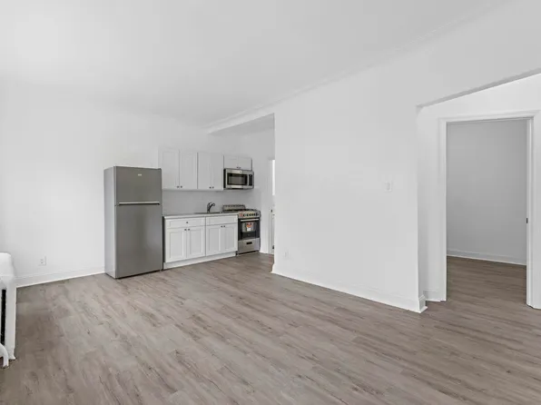 137 Kensington Avenue image 4 of 12