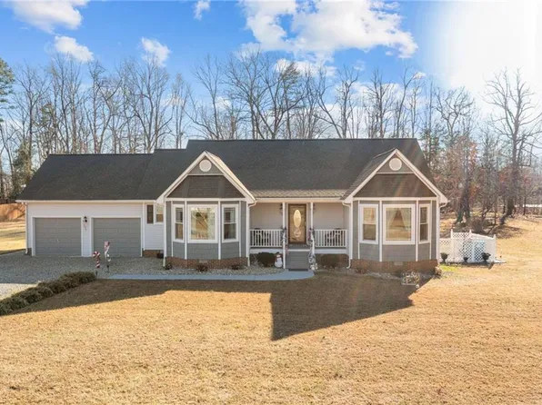 6194 Friedens Grove Rd, Gibsonville, NC 27249