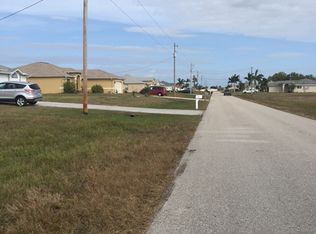 1322 NE 1st Ave, Cape Coral, FL 33909