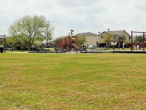 5th image of 9106 Barracuda Dr
