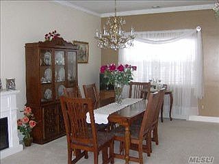 2nd image of 42 Chardonnay Dr