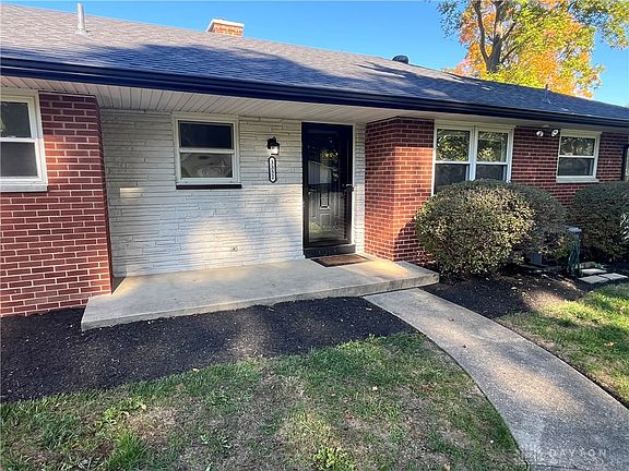 5th image of 3352 Fair Oaks Dr