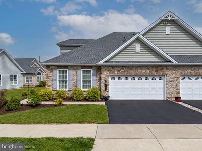 4371 Founders Dr, Center Valley, PA, 18034