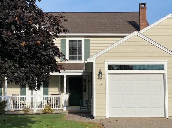 16 Signature Drive #6, Brunswick, ME 04011