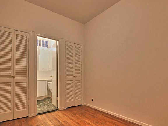 4th image of 233 E 96th St APT 1fw