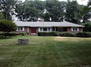 25 Deepwood Rd, Wilton, CT 06897