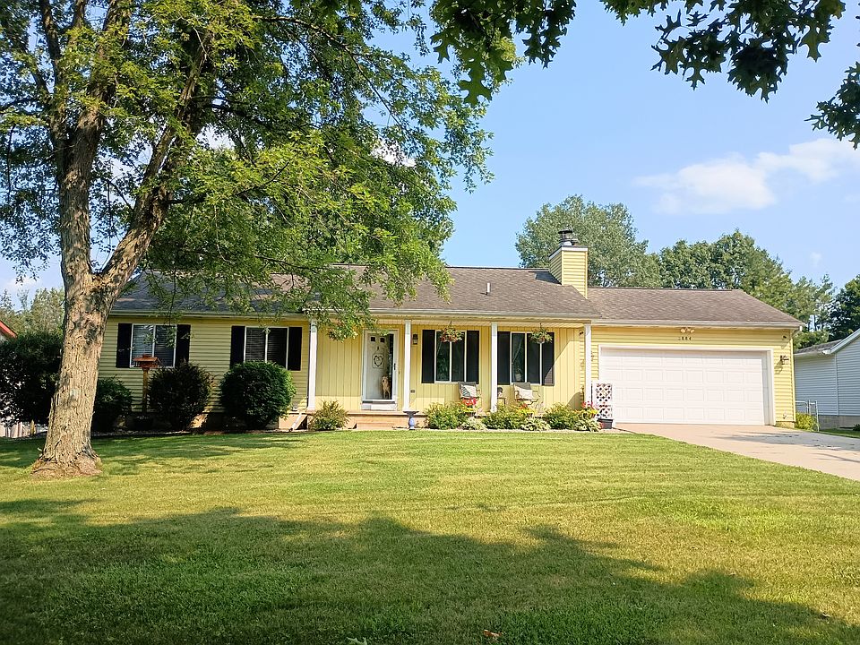 Cheerful home in great neighborhood with excellent schools