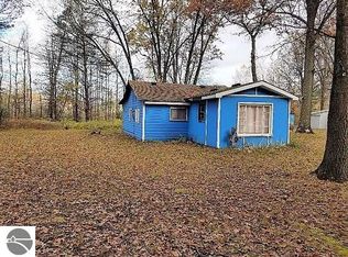 1949 1st Oak St, Prescott, MI 48756