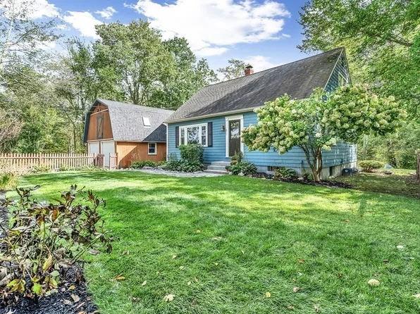273 Lincoln Rd, Sudbury, MA 01776