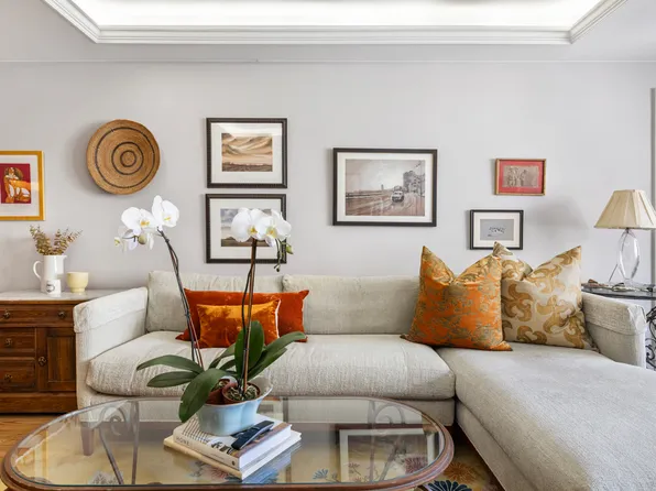 220 East 73rd Street 10D/E image 1 of 11