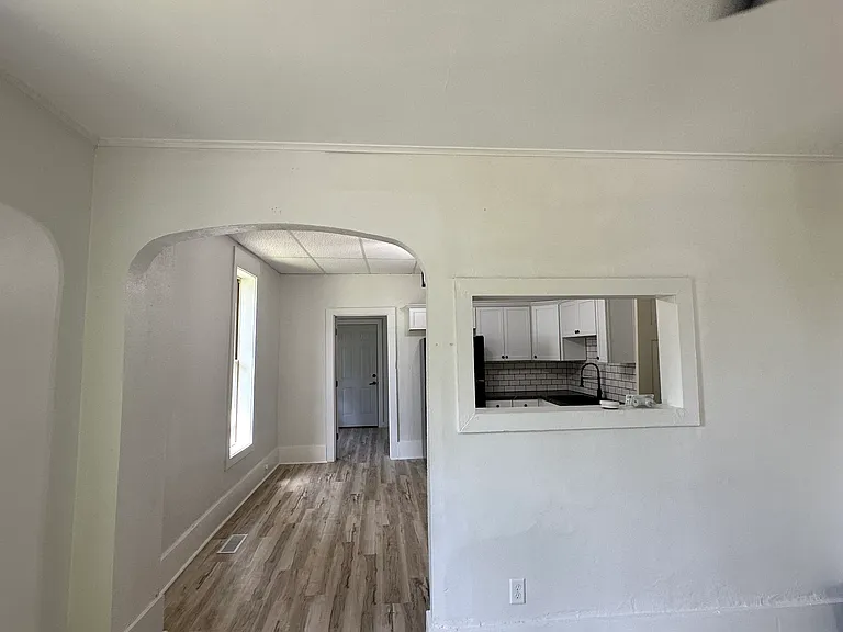 802 Henry St #804 — Photo 7